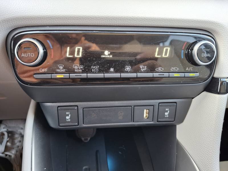 Toyota Yaris - Photo 18