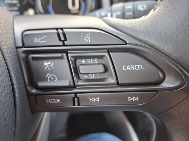Toyota Yaris - Photo 21