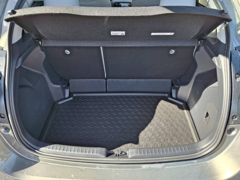 Toyota Yaris - Photo 10