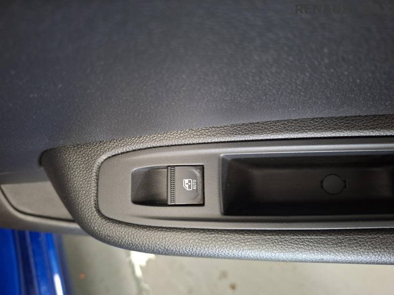 Renault Clio - Photo 15