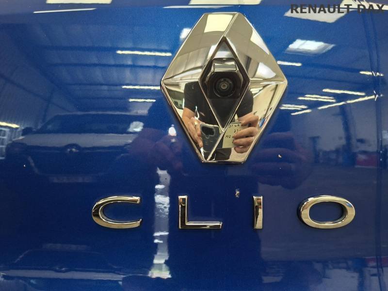 Renault Clio - Photo 9