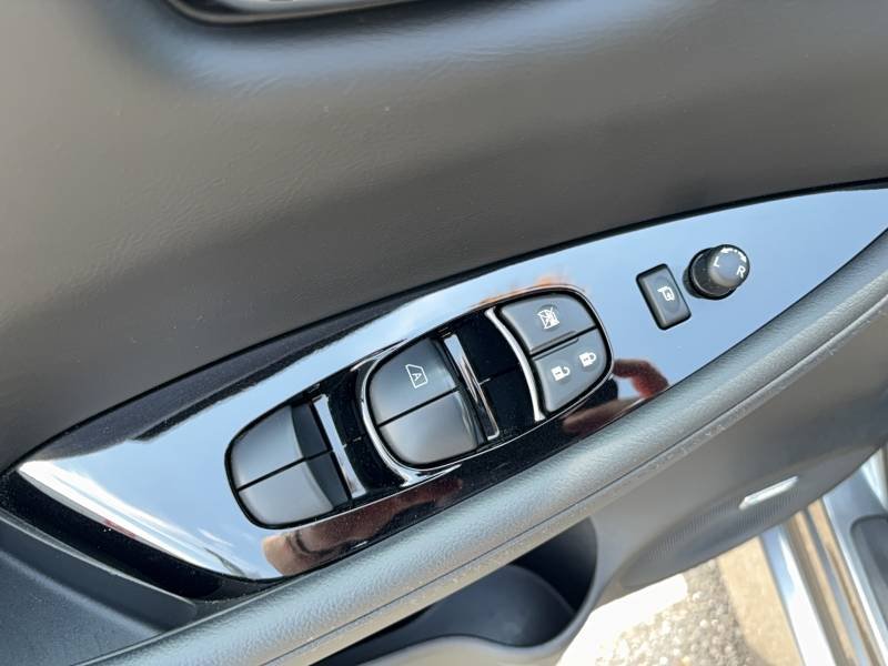 Nissan Leaf - Photo 23