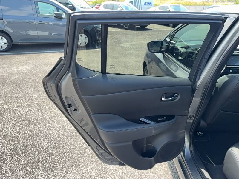 Nissan Leaf - Photo 27