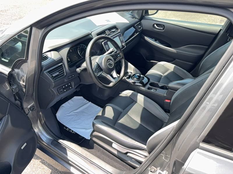 Nissan Leaf - Photo 10