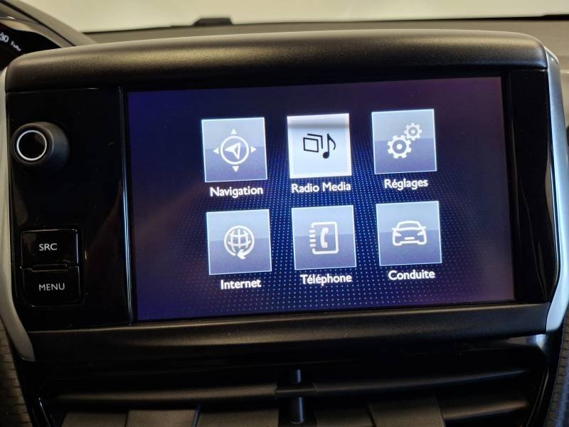 Peugeot 208 - Photo 17