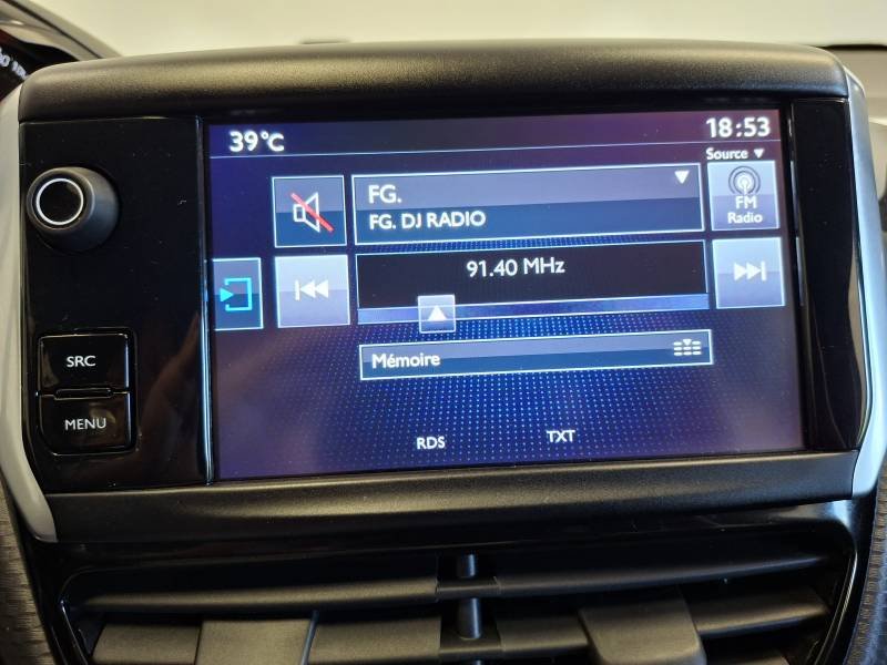 Peugeot 208 - Photo 18