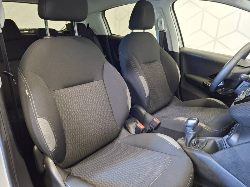 Peugeot 208 - Photo 43