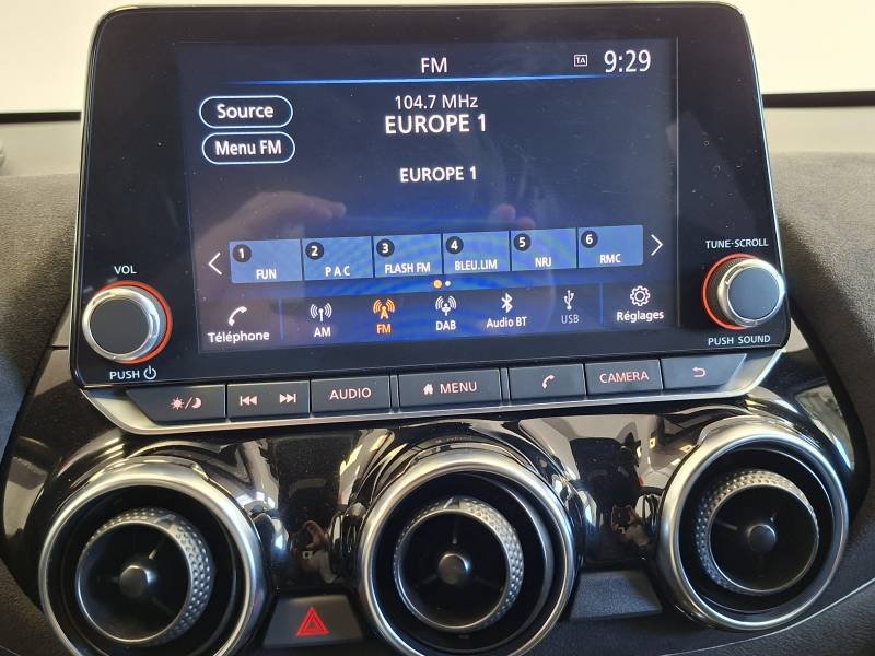 Nissan Juke - Photo 18