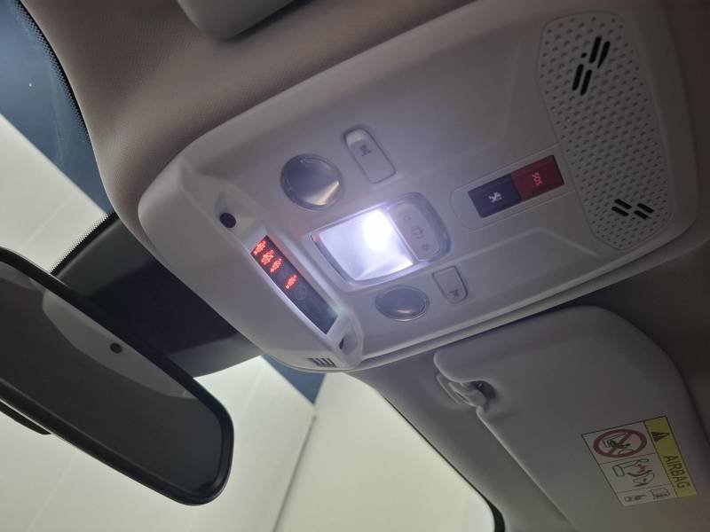 Peugeot 2008 - Photo 31