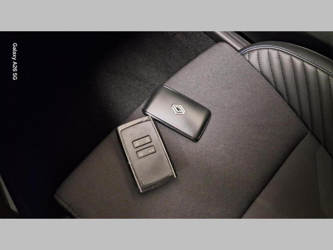 Renault Clio - Photo 22