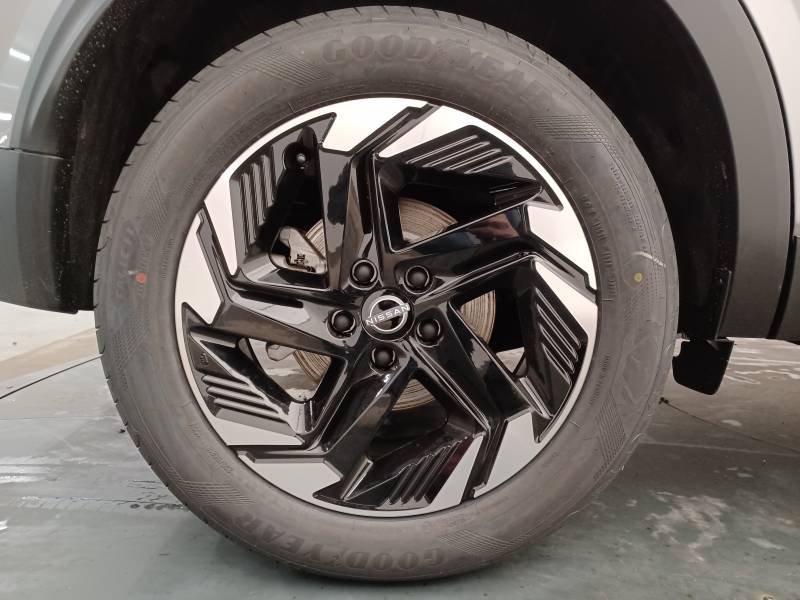 Nissan Qashqai - Photo 9