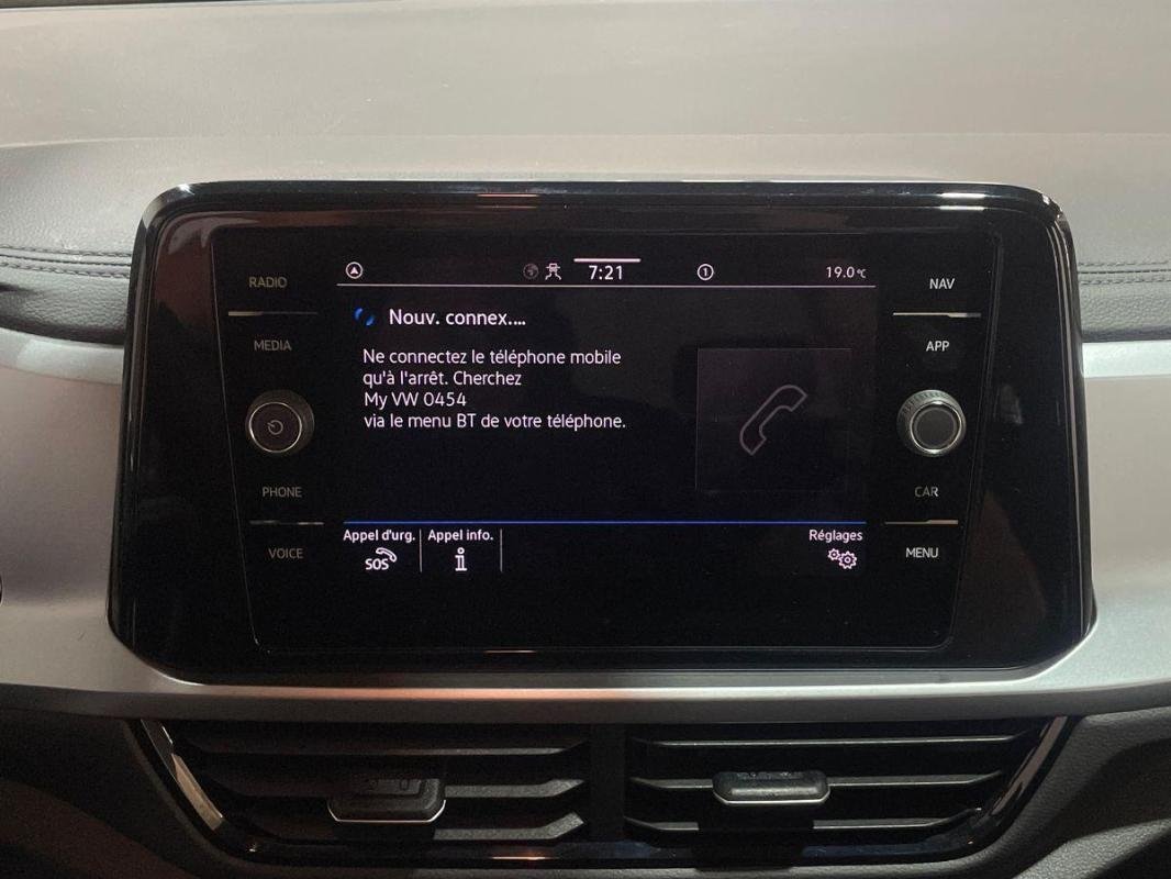 Volkswagen T-Roc - Photo 17