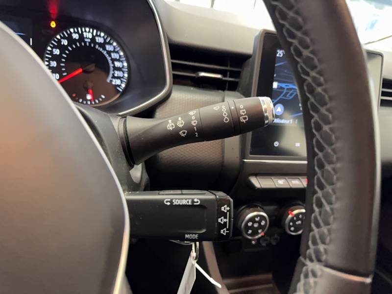 Renault Clio - Photo 19