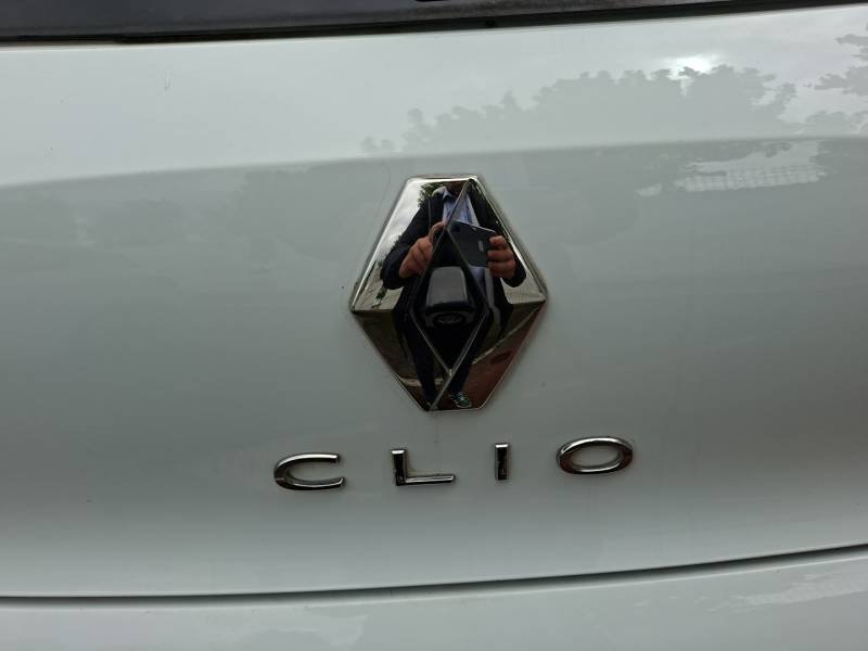 Renault Clio - Photo 21