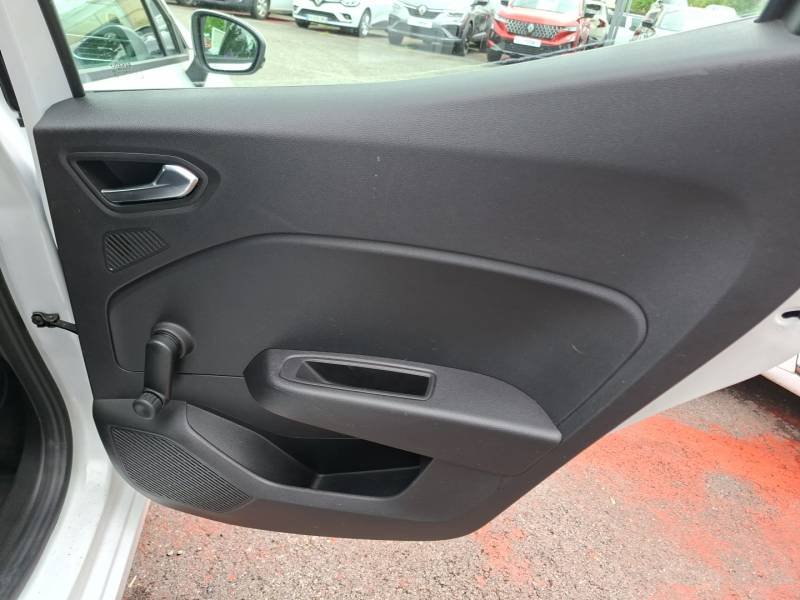 Renault Clio - Photo 26