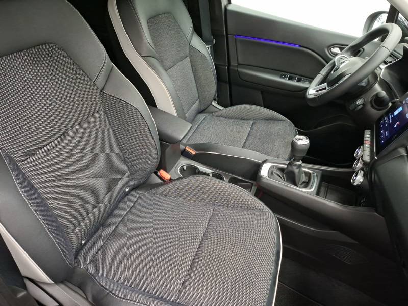 Renault Captur - Photo 12