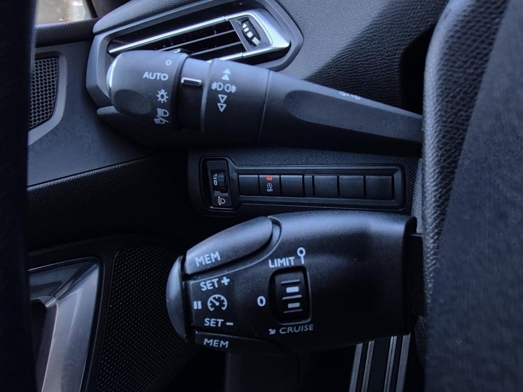 Peugeot 308 - Photo 10