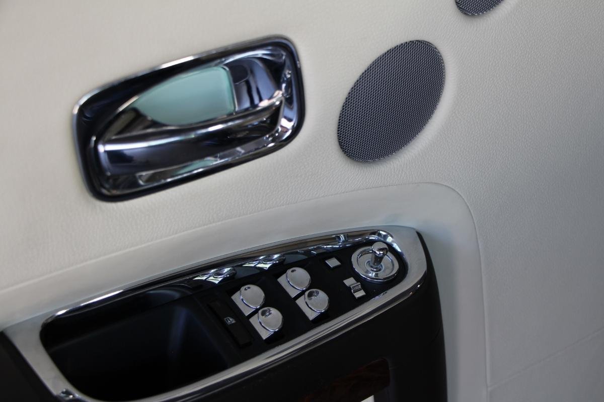 Rolls-Royce Ghost - Photo 15