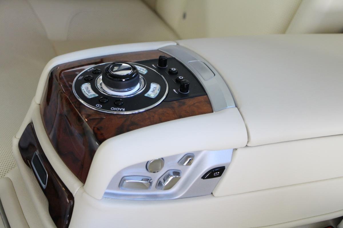 Rolls-Royce Ghost - Photo 20