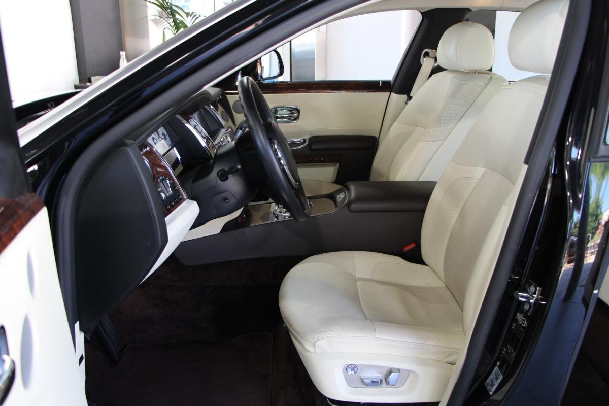 Rolls-Royce Ghost - Photo 10
