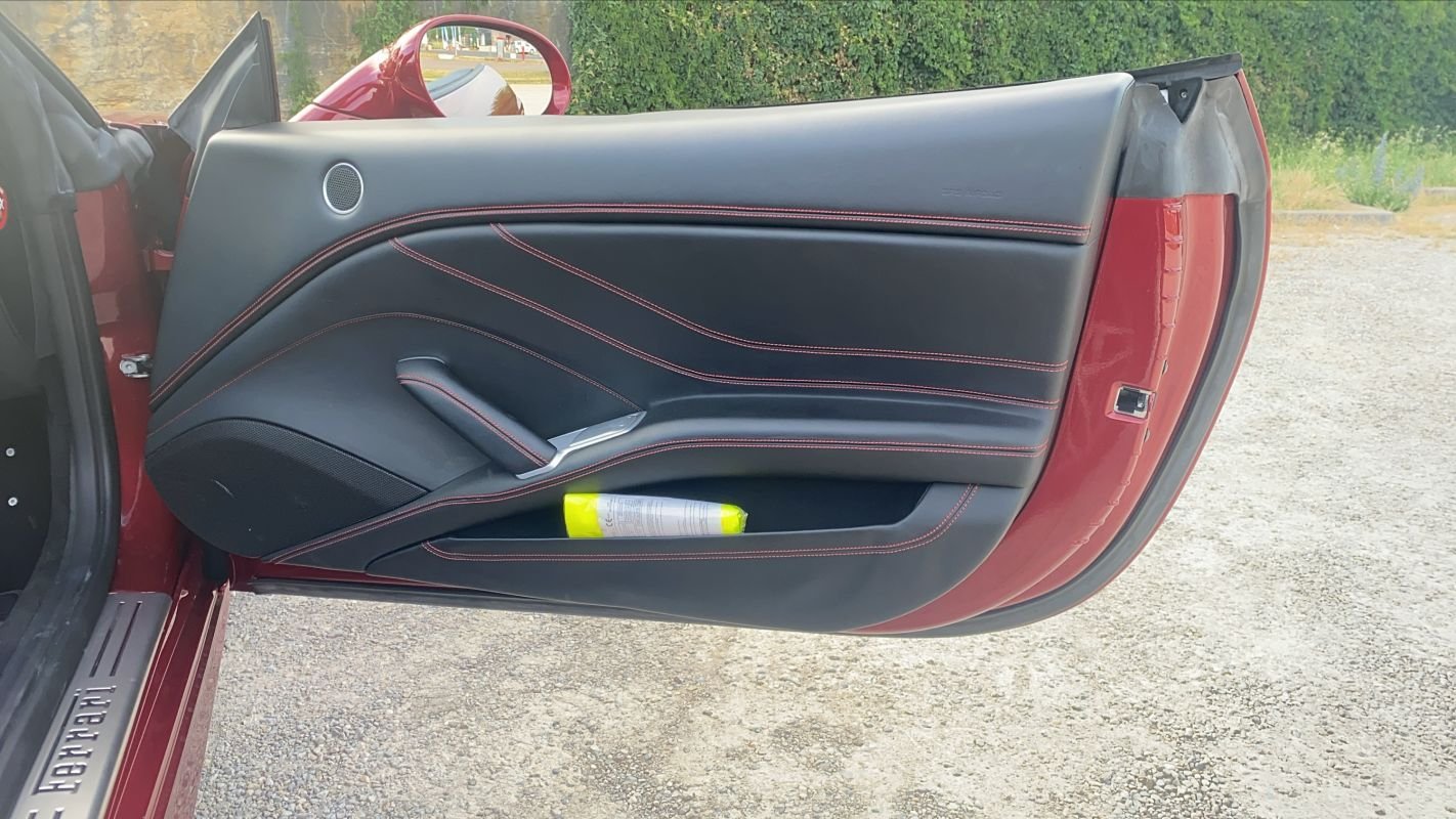 Ferrari California - Photo 23