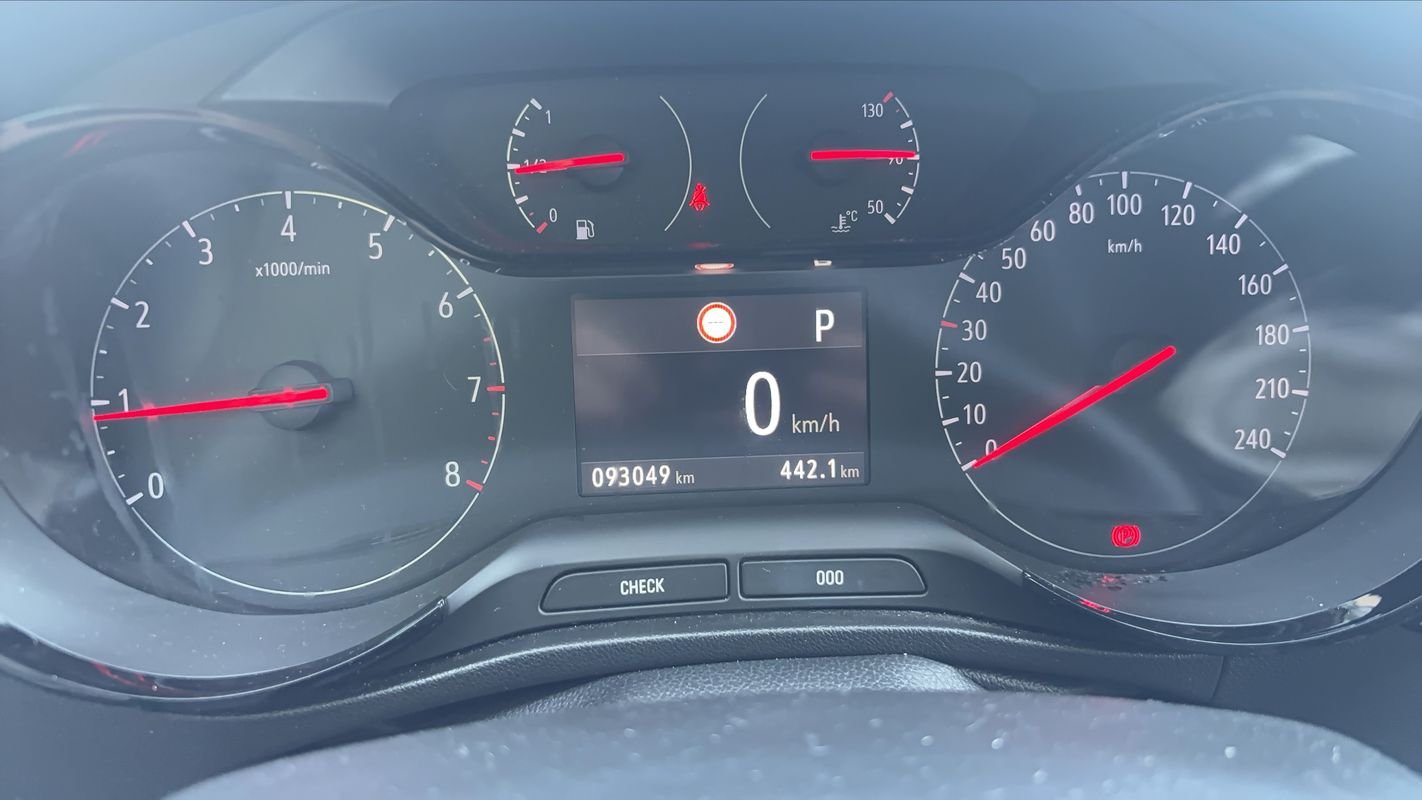Opel Crossland X - Photo 12