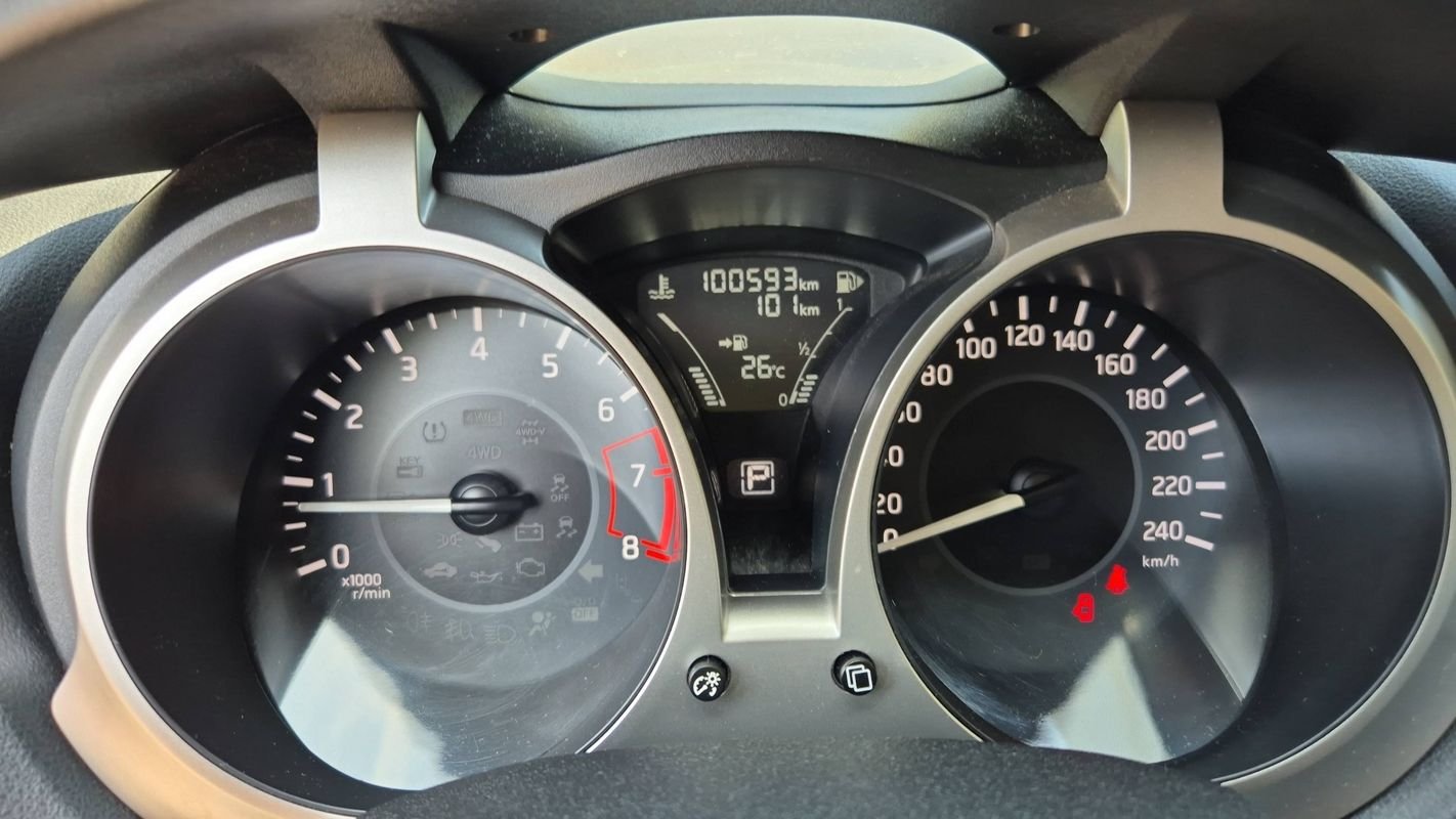 Nissan Juke - Photo 12
