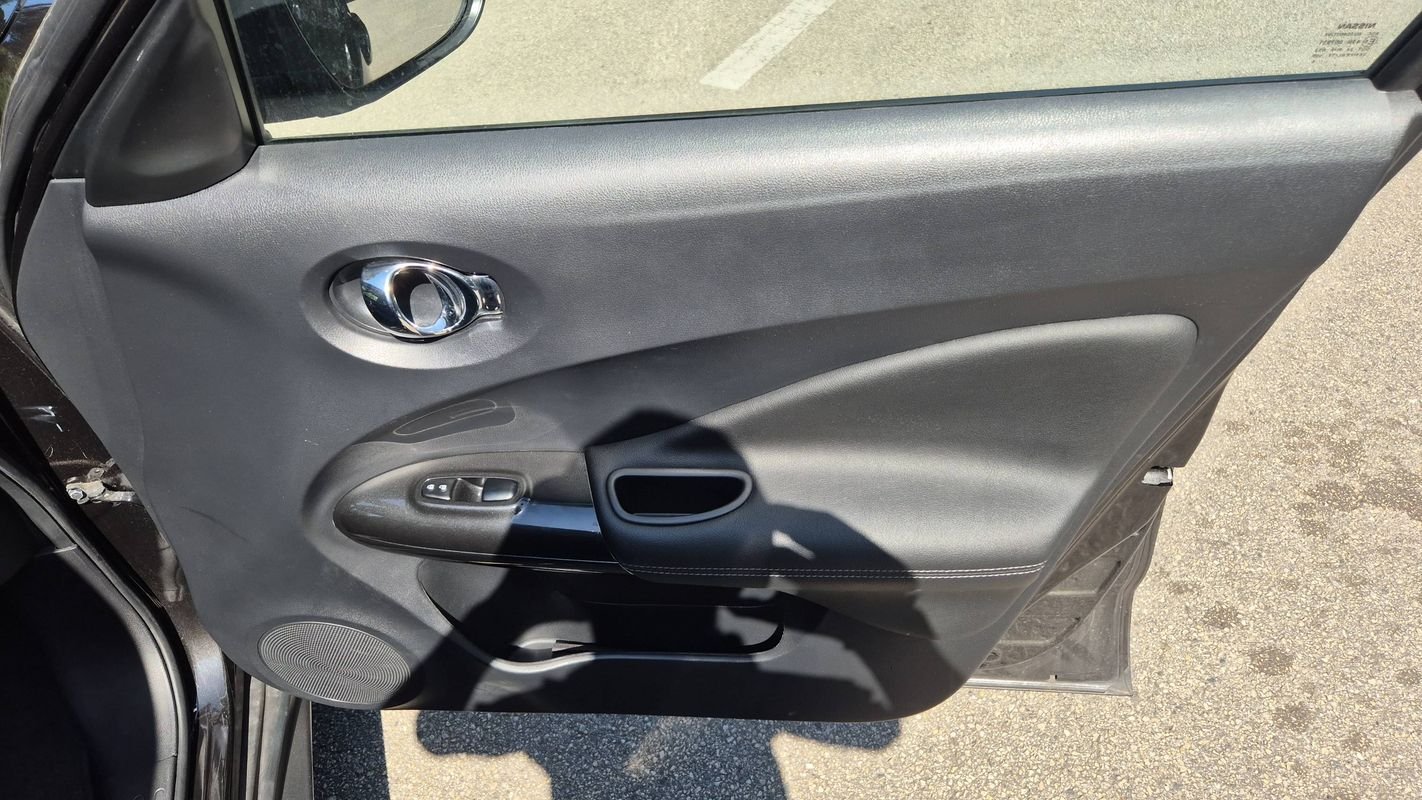 Nissan Juke - Photo 22