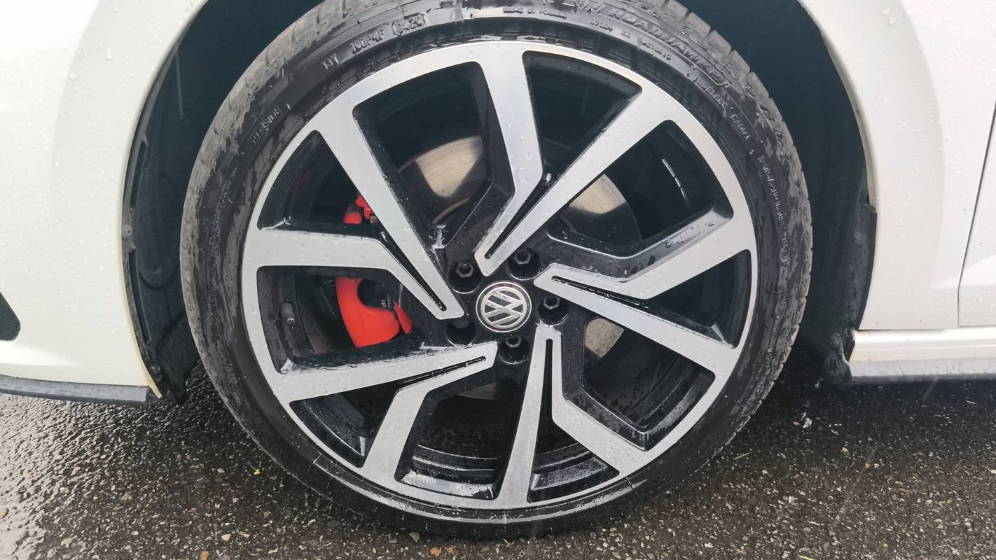 Volkswagen Polo - Photo 18