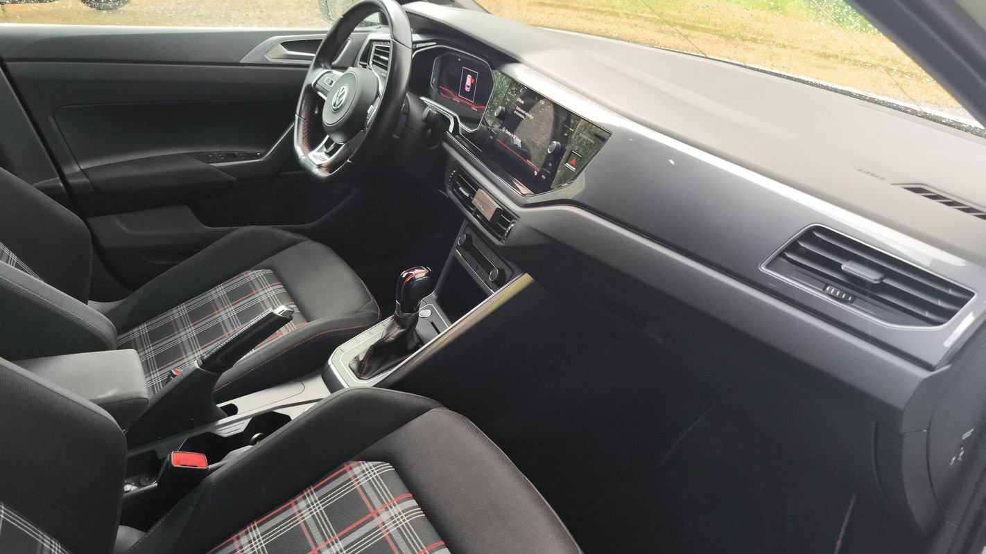 Volkswagen Polo - Photo 10
