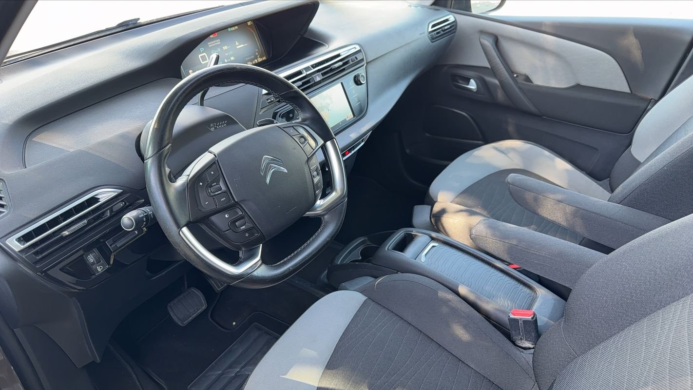Citroën Grand C4 Picasso - Photo 8