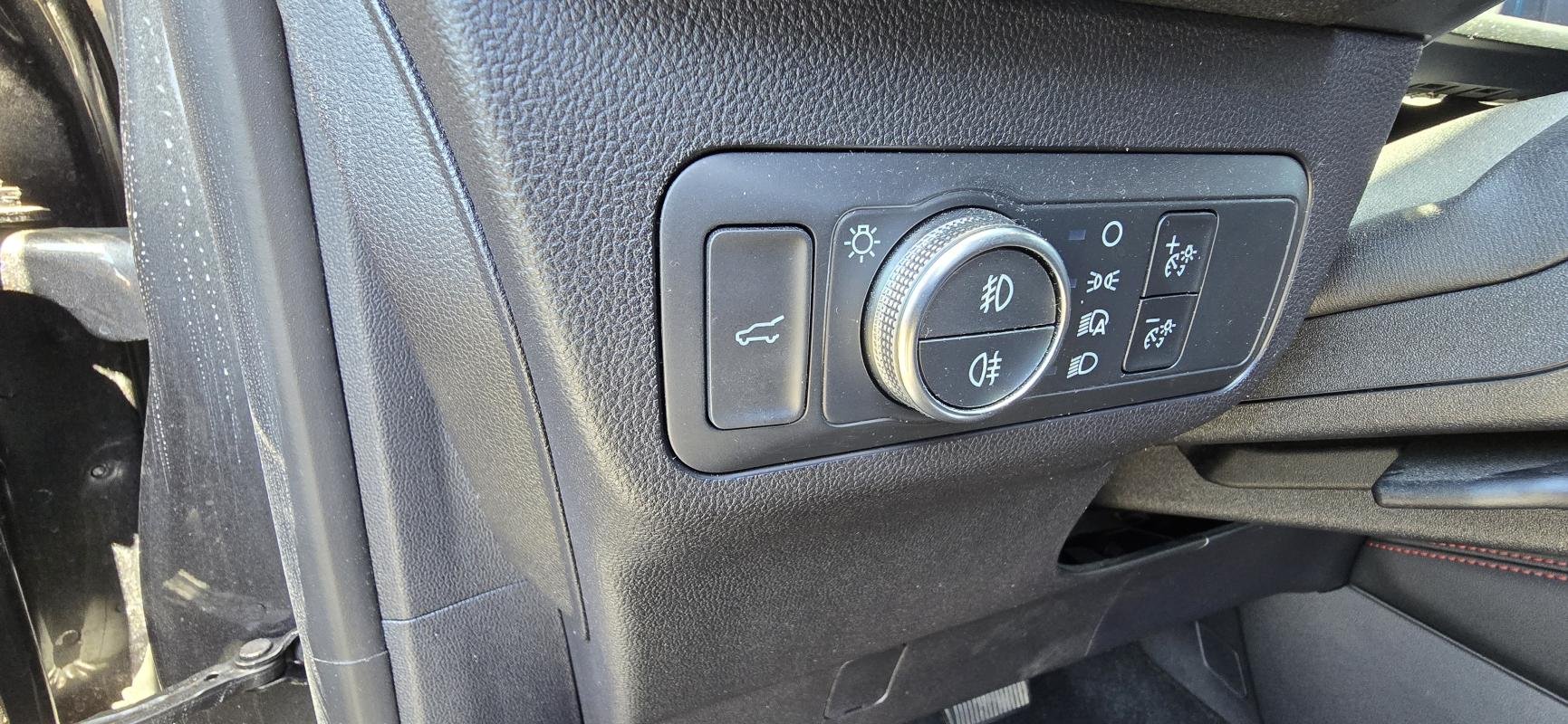 Ford Kuga - Photo 31