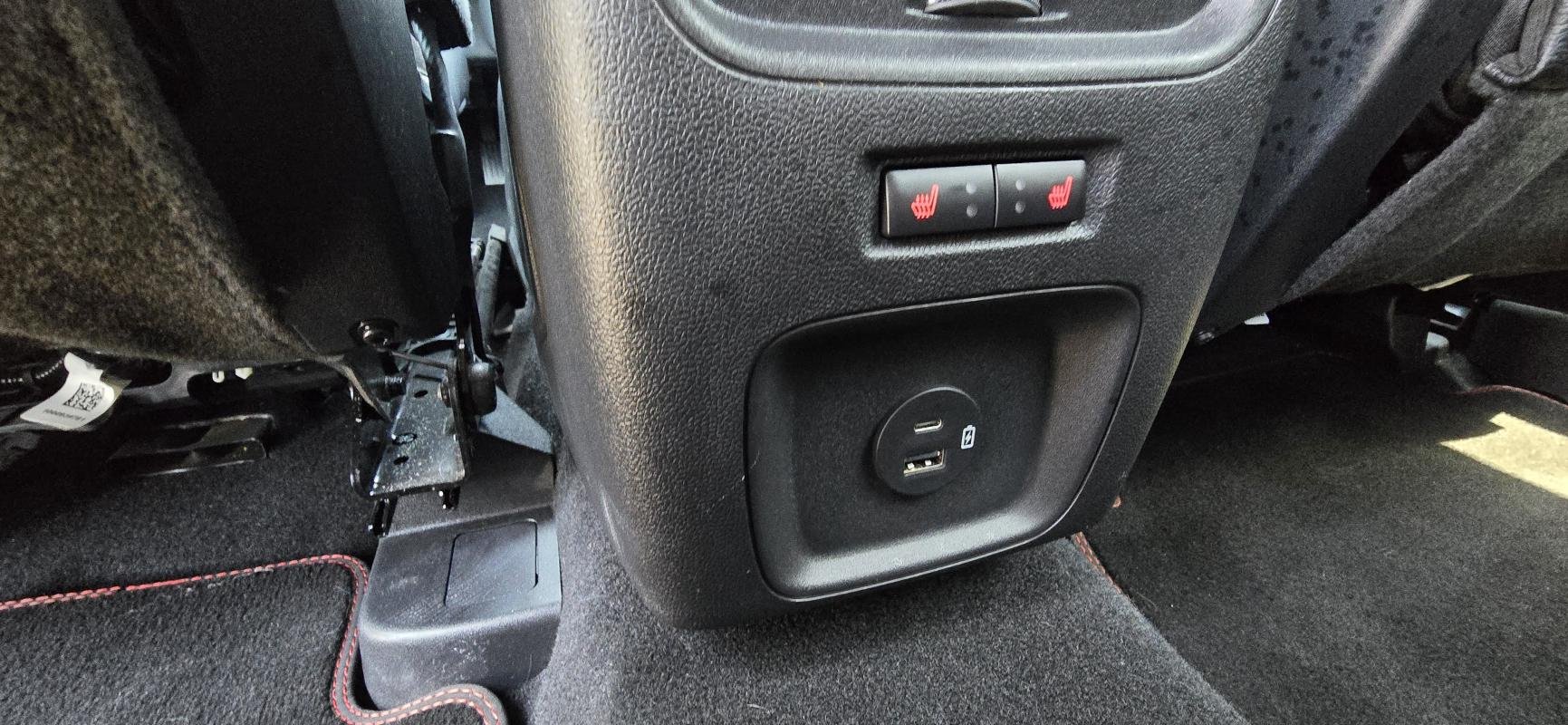 Ford Kuga - Photo 32