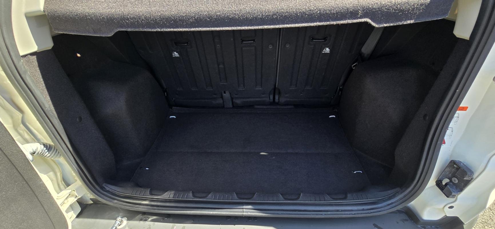 Ford EcoSport - Photo 11
