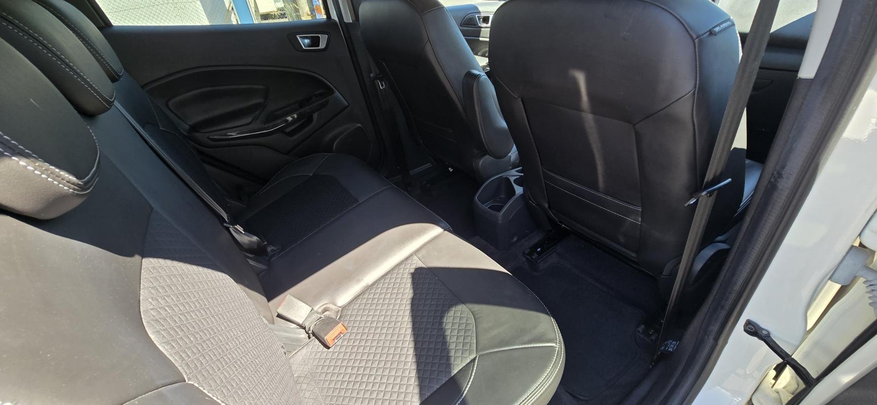 Ford EcoSport - Photo 8