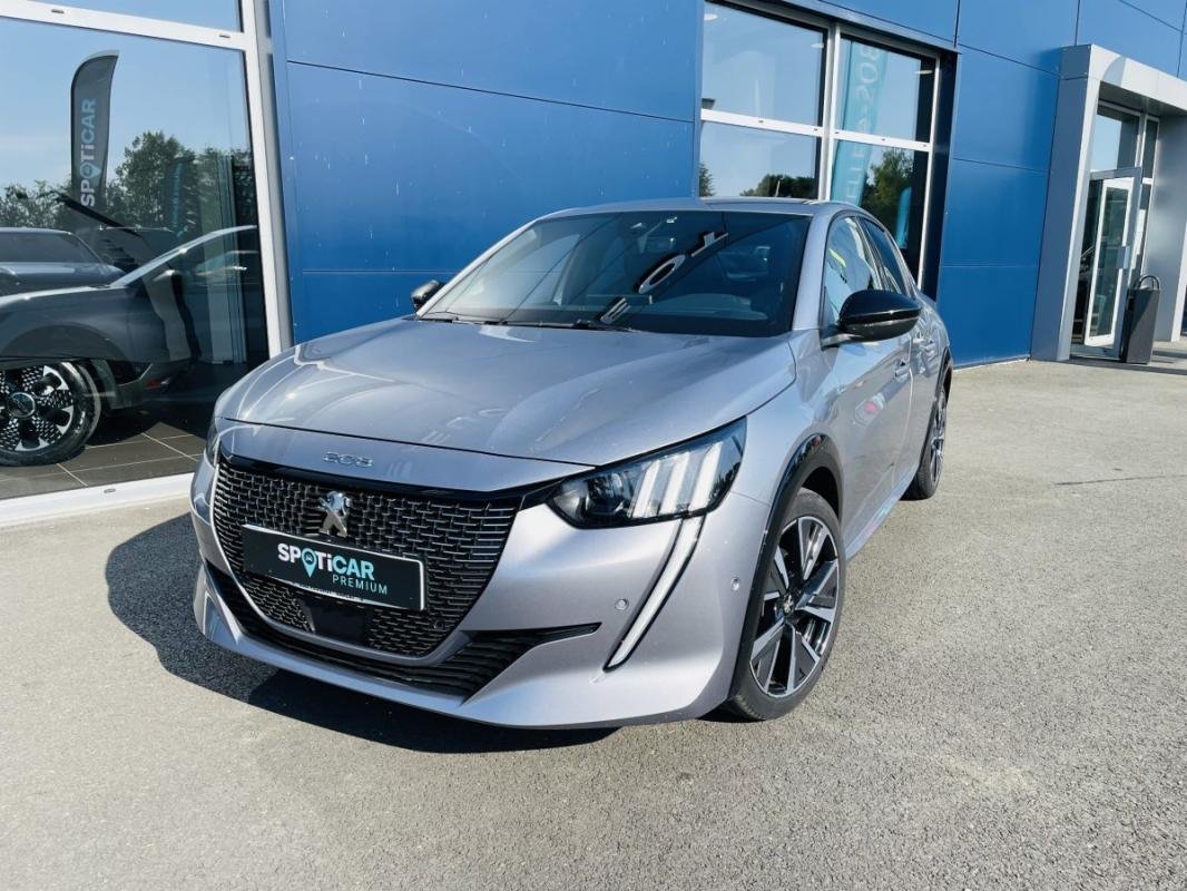 Peugeot 208 - Photo 1