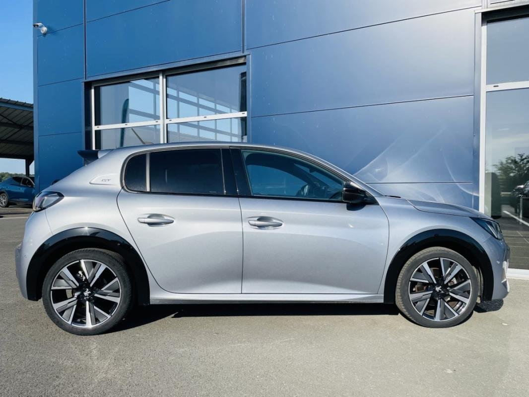 Peugeot 208 - Photo 18
