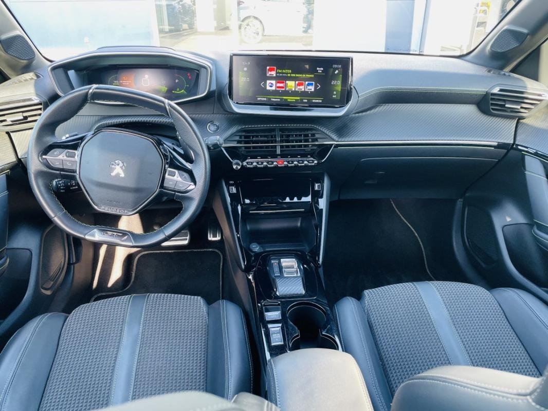 Peugeot 208 - Photo 9