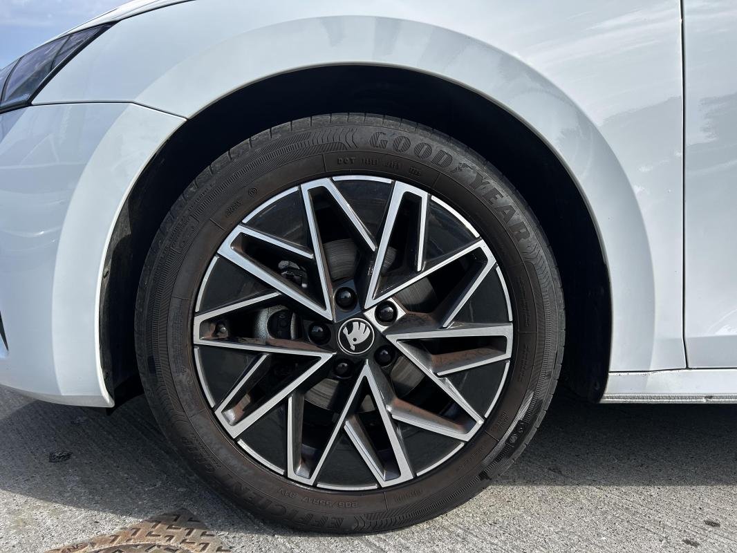 Skoda Octavia - Photo 5