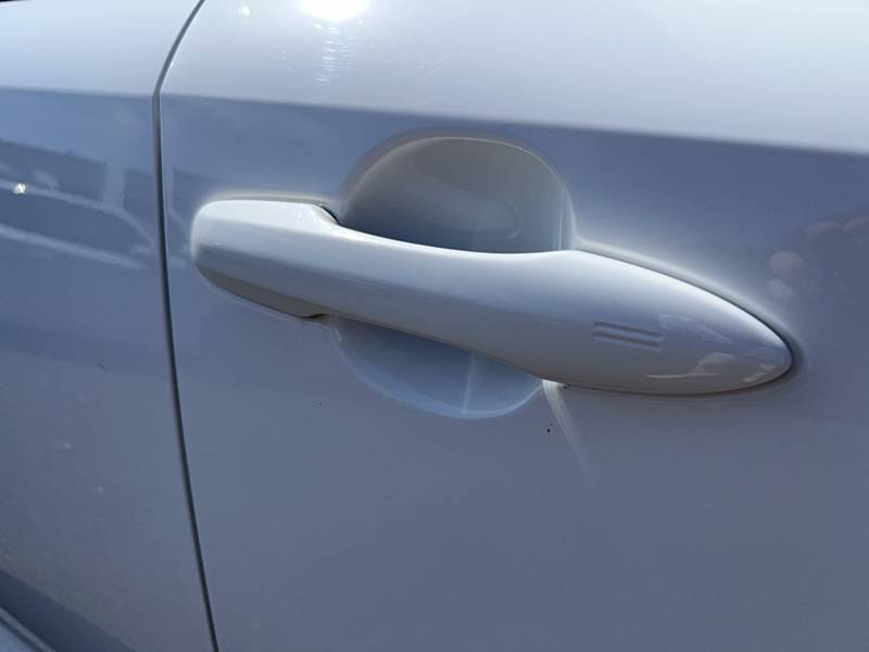 Toyota Corolla - Photo 14