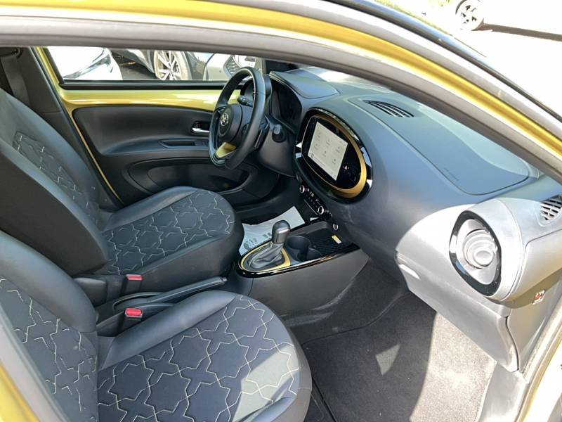 Toyota aygo x - Photo 12