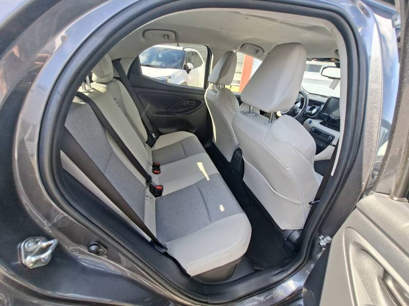Toyota Yaris - Photo 28