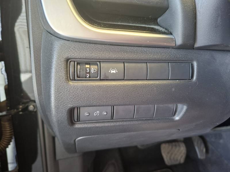 Nissan Qashqai - Photo 28
