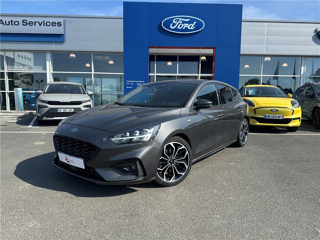 Ford Focus - Photo 1