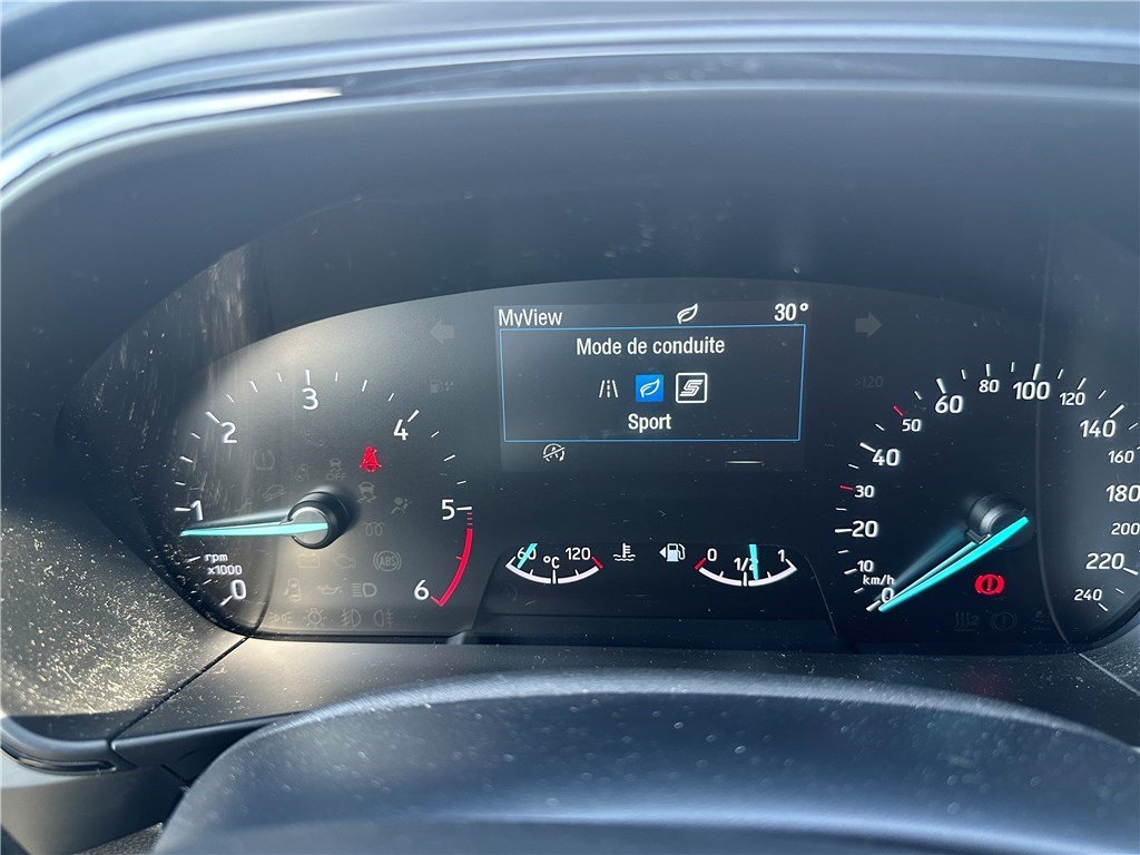 Ford Focus - Photo 15