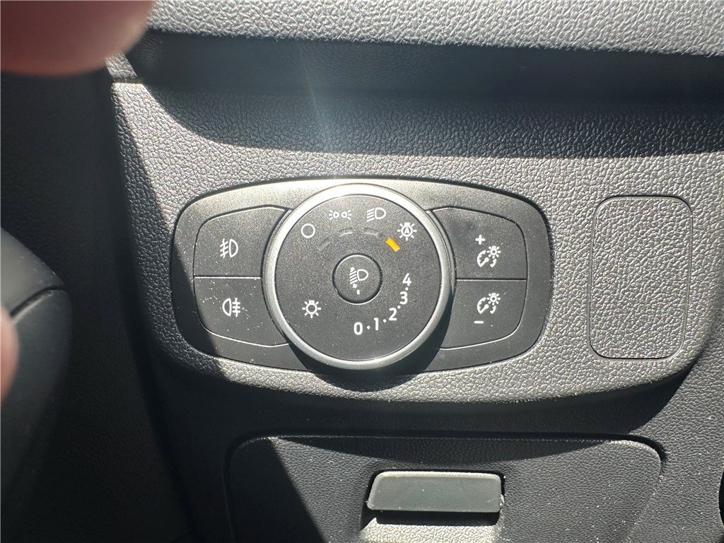 Ford Focus - Photo 17