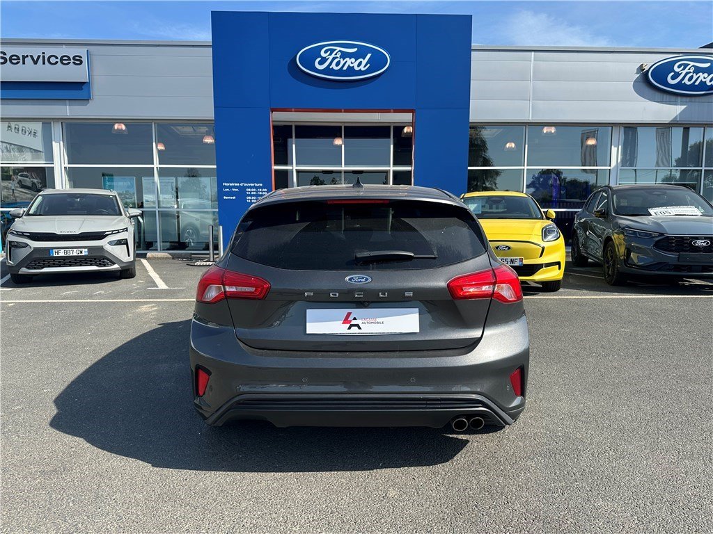 Ford Focus - Photo 6