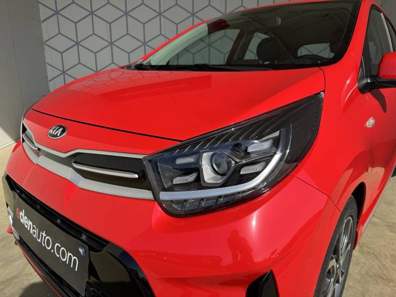 Kia Picanto - Photo 11