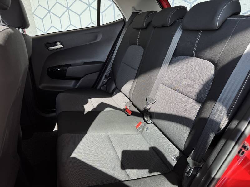 Kia Picanto - Photo 21