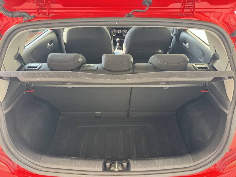 Kia Picanto - Photo 22
